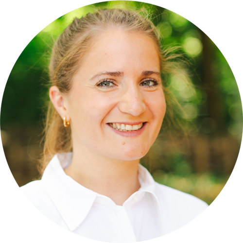 Zahnarztpraxis Bierbaum – Dental Spa I Make You Smile – Team – Frau Dr. Dillschneider